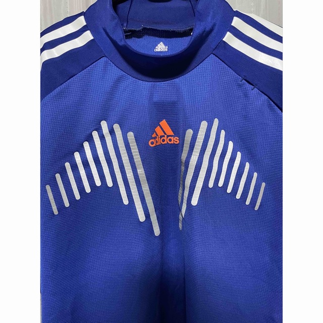 adidas(アディダス)のadidas プラクティスシャツ 長袖 Sサイズ ブルー 美品 スポーツ/アウトドアのサッカー/フットサル(ウェア)の商品写真