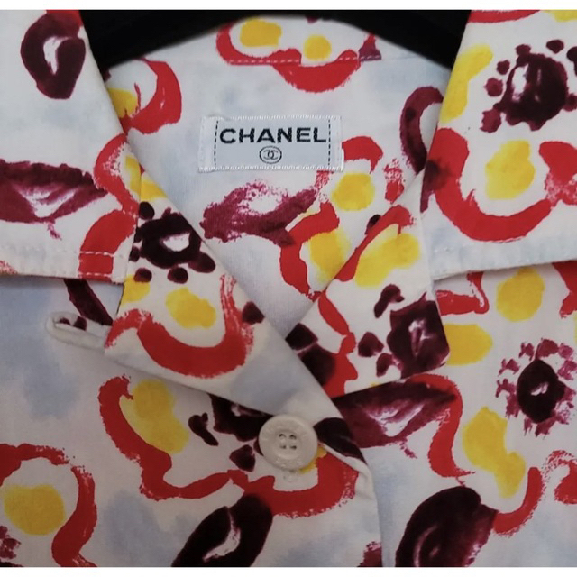 CHANEL フローラルシャツ