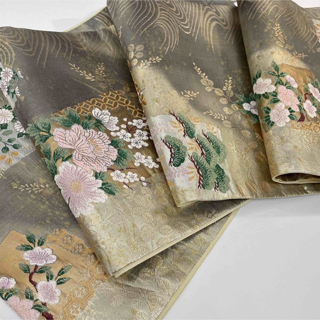 美品『花々』西陣織袋帯 正絹k135 レディースの水着/浴衣(着物)の商品写真