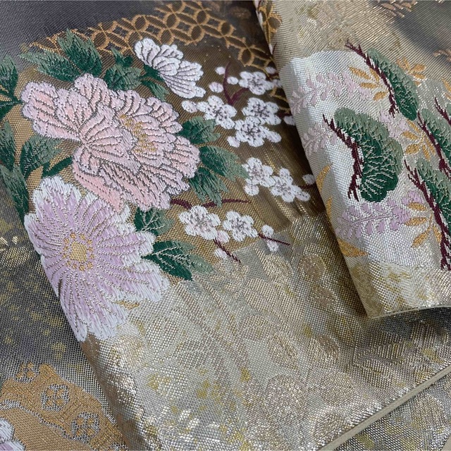 美品『花々』西陣織袋帯 正絹k135 レディースの水着/浴衣(着物)の商品写真