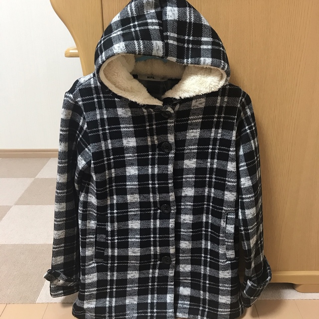 Right-on(ライトオン)の新品 ニットフリース  Ａラインコート  130 キッズ/ベビー/マタニティのキッズ服女の子用(90cm~)(ジャケット/上着)の商品写真