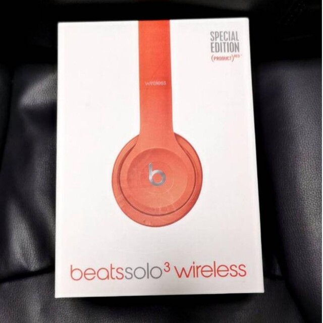 オーディオ機器beats solo3 wireless ビーツ　ワイヤレスヘッドホン　レッド