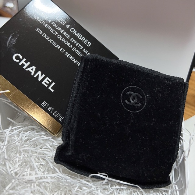 CHANEL(シャネル)のCHANEL レキャトルオンブル378 アイシャドウ コスメ/美容のベースメイク/化粧品(アイシャドウ)の商品写真