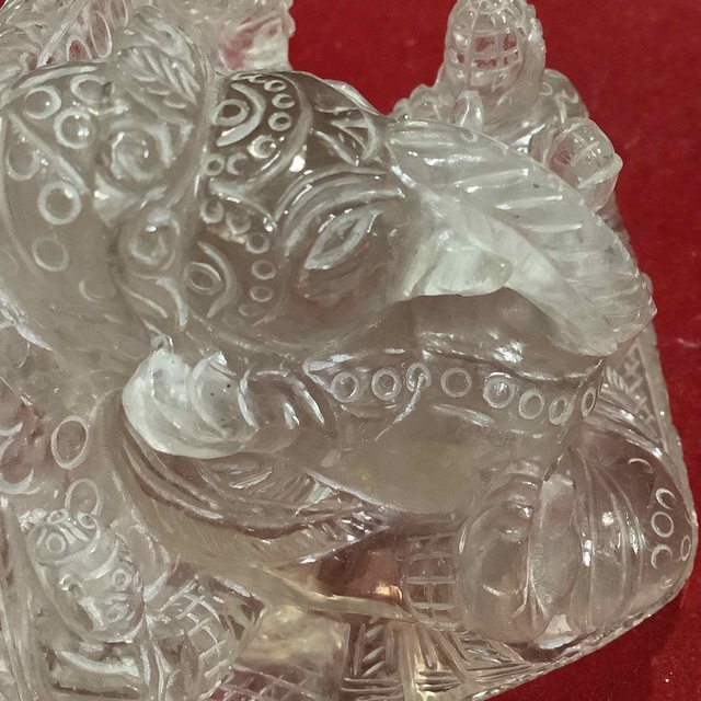 水晶 ガネーシャ リラックス クリスタル エンタメ/ホビーの美術品/アンティーク(彫刻/オブジェ)の商品写真