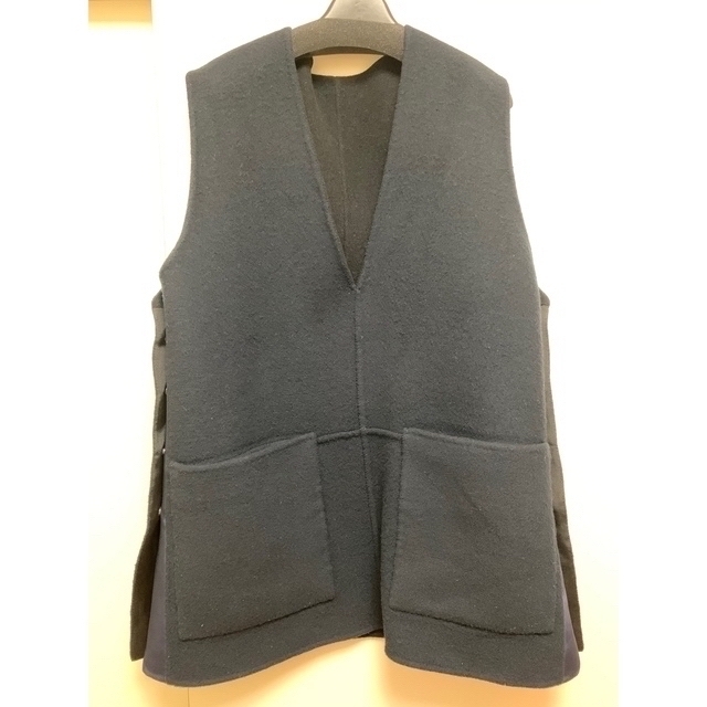 ohga REVERSIBLE VEST-