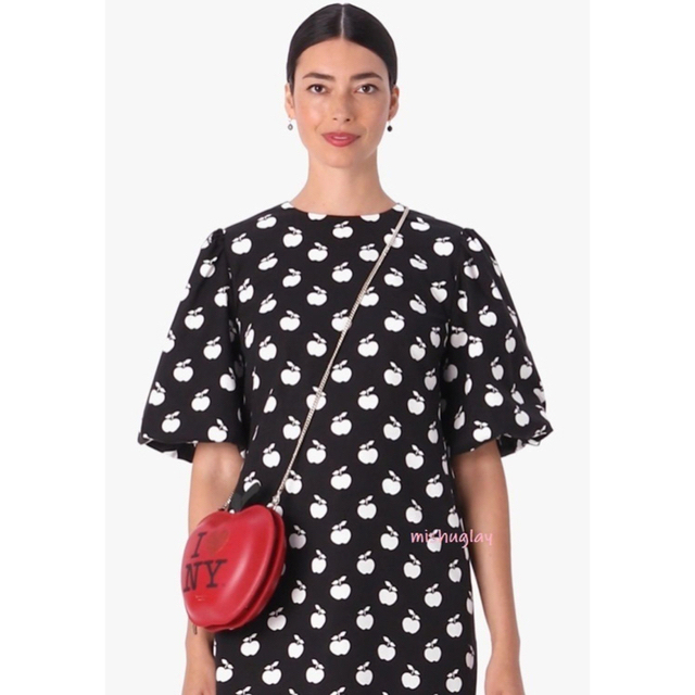 kate spade new york(ケイトスペードニューヨーク)の【kate spade】りんご柄★apple toss taxi dress ★ レディースのワンピース(ミニワンピース)の商品写真