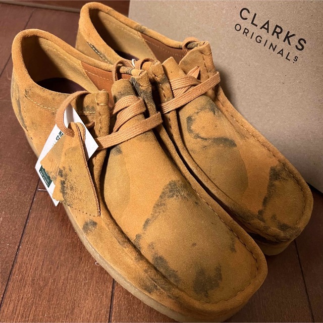 Clarks(クラークス)の[未使用] CLARKS WALLABEE ワラビー 希少　カモ柄❗️ メンズの靴/シューズ(その他)の商品写真