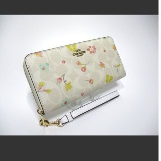 コーチ(COACH)の新品 コーチ長財布C8695 花柄のデザイン。(長財布)