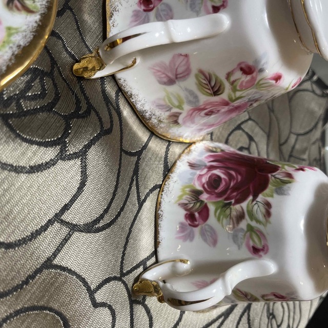 ROYAL ALBERT - サマーバウンティーシリーズ、ルビーのカップ ROYAL ALBERT - サマーバウンティーシリーズ、ルビーのカップ