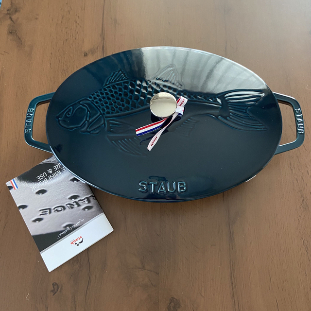 新品限定色ラーメル　Staub フィッシュシグネチャー　オーバルホットプレート