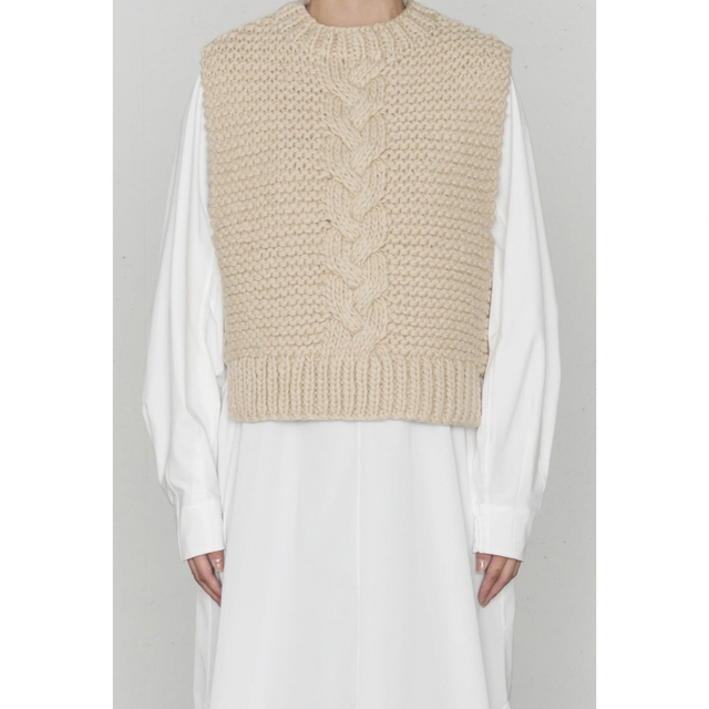 HYKE - HYKE CABLE-KNIT CROPPED VESTの通販 by ♡'s shop｜ハイクなら