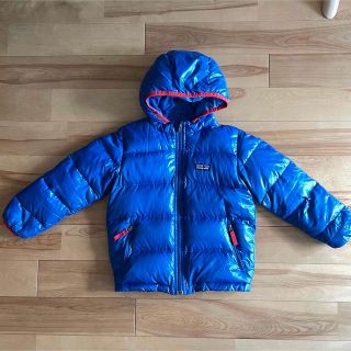 パタゴニア(patagonia)の【最終お値下げ】Patagonia  パタゴニア　ダウンジャケット　キッズ　4T(ジャケット/上着)