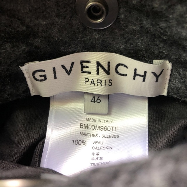 GIVENCHY(ジバンシィ)のジバンシー　スタジャン　ブルゾン　Ｔシャツ　レザー　キャップ　パンツ　長財布 メンズのジャケット/アウター(スタジャン)の商品写真