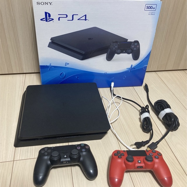 PlayStation4 CHU-2000A 500GB BK（動作確認済み）-