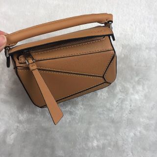 ロエベ ショルダーバッグ(レディース)の通販 5,000点以上 | LOEWEの ...