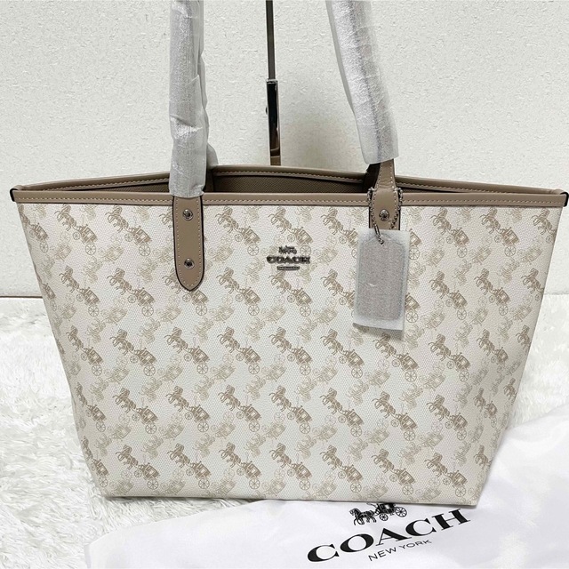 COACH   新品未使用 コーチ トートバッグ ホースアンドキャリッジ