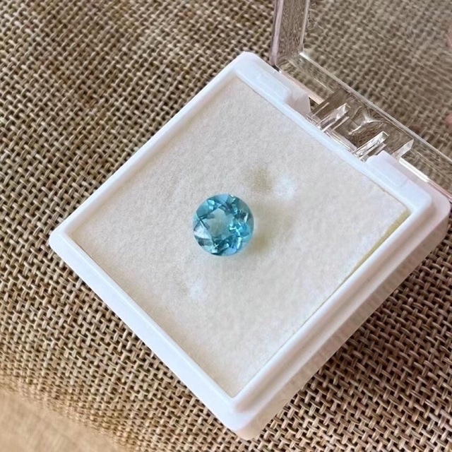 ⭐︎【天然】アクアマリン ルース 2.5ct-