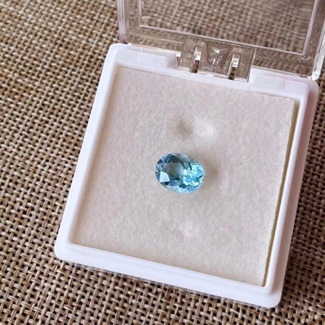 ⭐︎【天然】アクアマリン ルース 1.9ct ⭐︎【天然】アクアマリン ルース 1.9ct