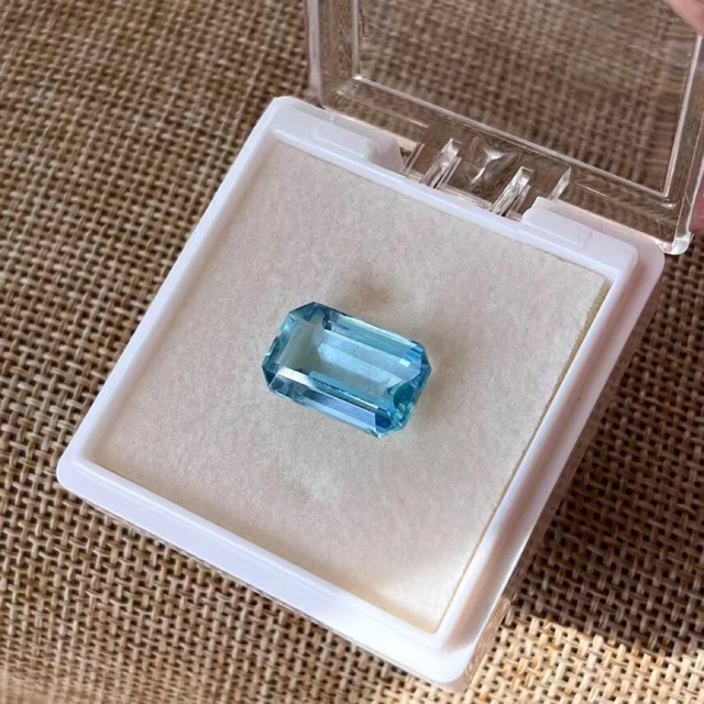 ⭐︎【天然】アクアマリン ルース 6.2ct-