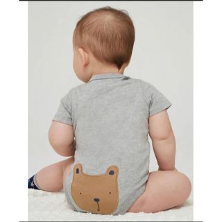 ベビーギャップ(babyGAP)のベビーギャップ　ロンパース　くま　50 60 半袖 ブラナンベア ボディシャツ(ロンパース)