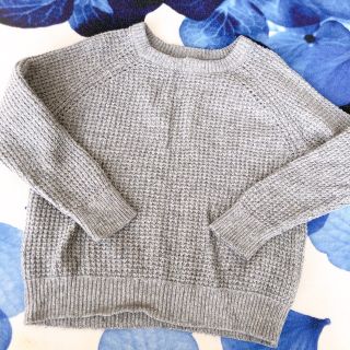 ユニクロ(UNIQLO)のUNIQLO KIDS グレー ニット セーター 110(ニット)