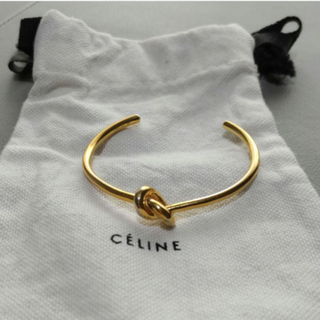 セリーヌ(celine)のCELINE ノット エクストラシンブレスレット ゴールド:Mサイズ(ブレスレット/バングル)