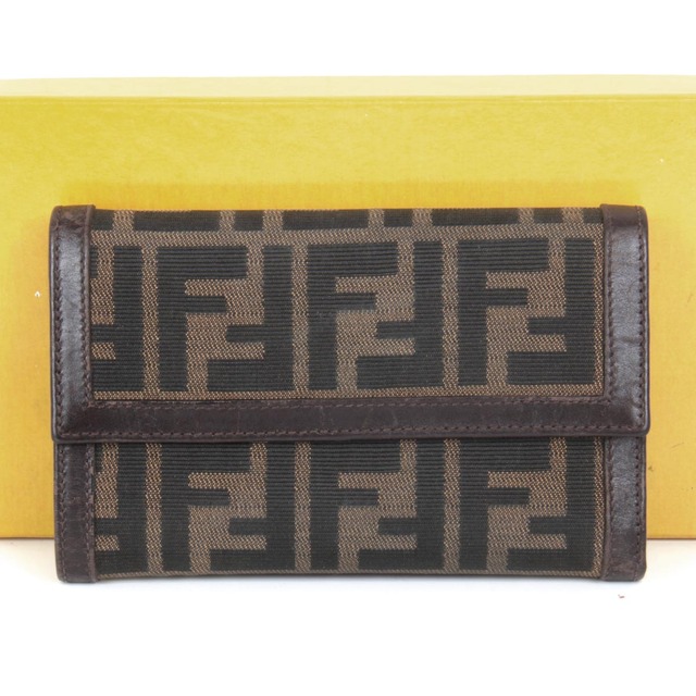 『USED』 FENDI フェンディ 二つ折り財布 キャンバス ズッカ柄