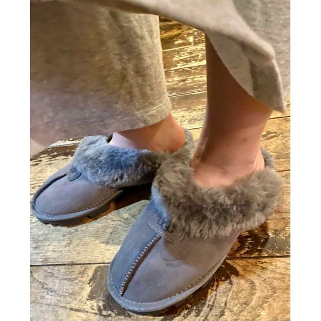 UGG(アグ)の完売しました。。。✨②展示品✨24～24.5✨UGG✨Coquette✨コケット レディースの靴/シューズ(サンダル)の商品写真