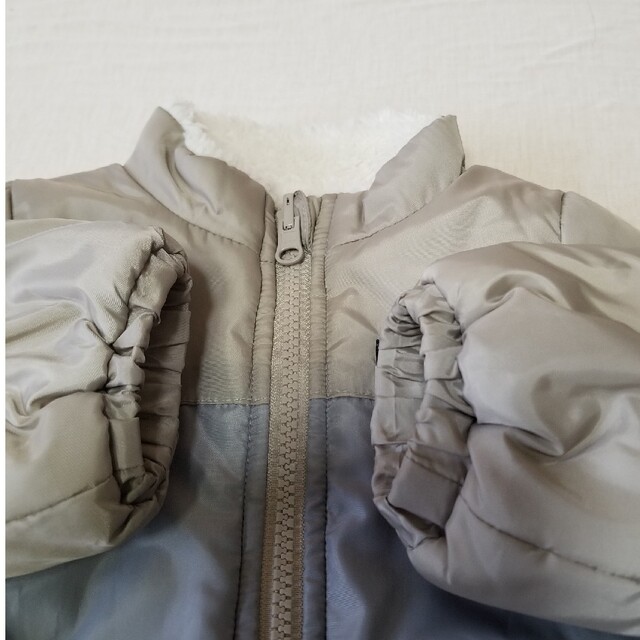 AEON(イオン)のリバーシブルジャンパー80 キッズ/ベビー/マタニティのベビー服(~85cm)(ジャケット/コート)の商品写真