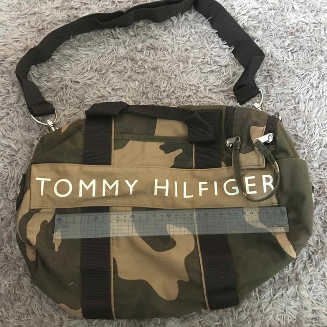 TOMMY HILFIGER(トミーヒルフィガー)のTOMMY HILFIGER バッグ　値下げ！ レディースのバッグ(ボディバッグ/ウエストポーチ)の商品写真