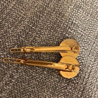 VERSACE - ベルサーチ 髪留めの通販 by shop shop|ヴェルサーチならラクマ