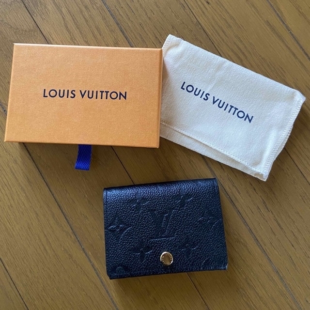 LOUIS VUITTON(ルイヴィトン)の【ランチ様専用】ルイヴィトン　アンヴェロップ・カルト ドゥ ヴィジット 名刺入れ レディースのファッション小物(名刺入れ/定期入れ)の商品写真