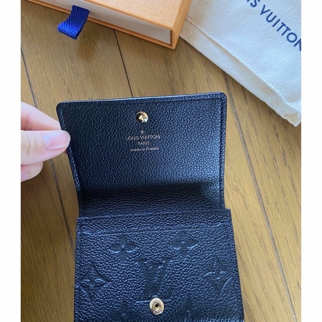 LOUIS VUITTON(ルイヴィトン)の【ランチ様専用】ルイヴィトン　アンヴェロップ・カルト ドゥ ヴィジット 名刺入れ レディースのファッション小物(名刺入れ/定期入れ)の商品写真