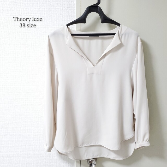 Theory luxe - 超美品♪19SS セオリーリュクス スリットネック