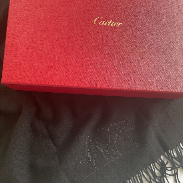 Cartier(カルティエ)のカルティエ レディースのファッション小物(ストール/パシュミナ)の商品写真