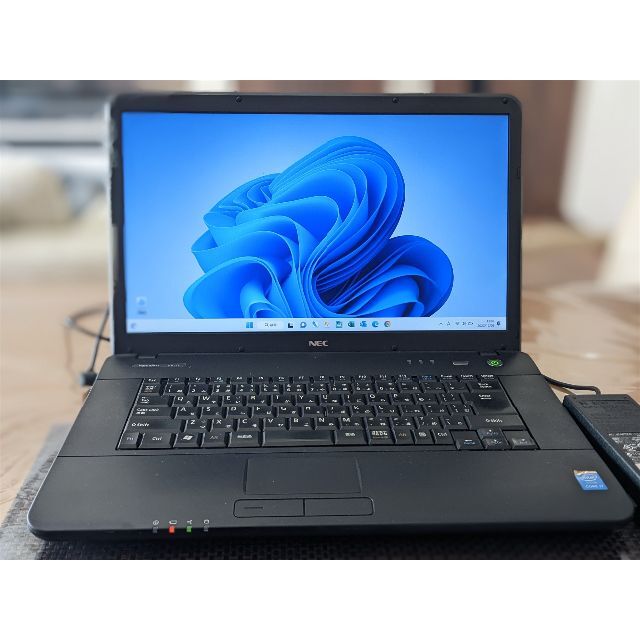 高速起動 新品SSD240GB NECノートPC i5 8GB Office込