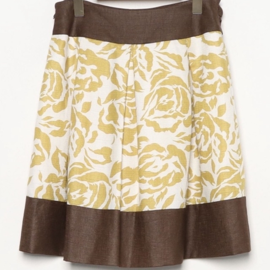 GRACE CONTINENTAL(グレースコンチネンタル)のグレースコンチネンタル　スカート　薔薇　リボン　美品 レディースのスカート(ひざ丈スカート)の商品写真