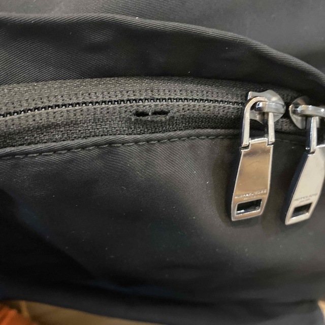 Michael Kors(マイケルコース)のお値下げしました✩マイケルコースリュック　ブラック レディースのバッグ(リュック/バックパック)の商品写真
