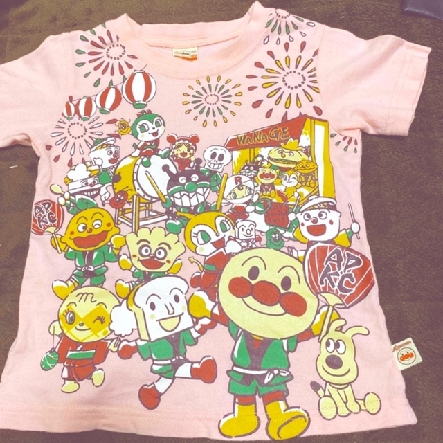 アンパンマン(アンパンマン)のアンパンマン　ピンク色　Tシャツ　100㌢ キッズ/ベビー/マタニティのキッズ服女の子用(90cm~)(Tシャツ/カットソー)の商品写真