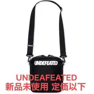 ナイキ(NIKE)の【新品未使用】UNDEAFEATED  ショルダーバッグ(ショルダーバッグ)