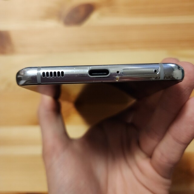 Samsung Galaxy S21+ Phantom Silver US版 スマホ/家電/カメラのスマートフォン/携帯電話(スマートフォン本体)の商品写真