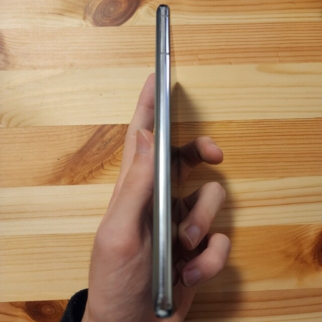 Samsung Galaxy S21+ Phantom Silver US版 スマホ/家電/カメラのスマートフォン/携帯電話(スマートフォン本体)の商品写真