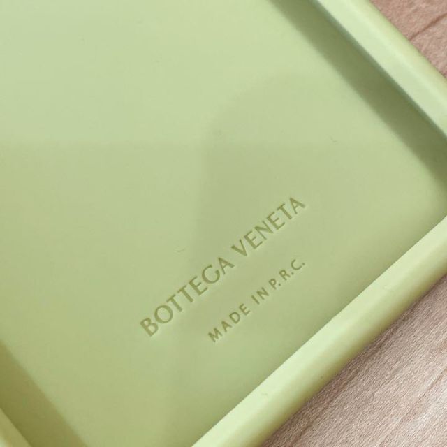 【新品未使用】BOTTEGA VENETA 　iphoneケース12proMAXスマホアクセサリー