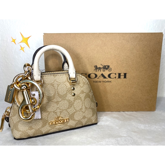 新品　COACH コーチ キーホルダー キーリング　バッグチャーム　シグネチャー