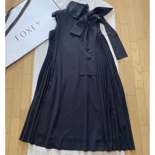 フォクシー(FOXEY)のフォクシー　Elara Dress 40(ひざ丈ワンピース)