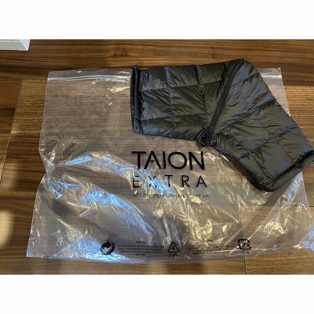 TAION EXTRAタイオンエクストラ裾ファー付きブラックMサイズ黒