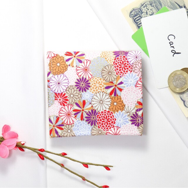【kik】コンパクト★ シンプル二つ折り財布 菊 和柄 レディースのファッション小物(財布)の商品写真