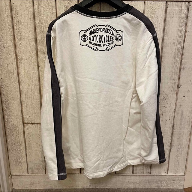 Harley Davidson(ハーレーダビッドソン)のハーレーダビッドソン ロゴ入りトップス メンズのトップス(Tシャツ/カットソー(七分/長袖))の商品写真