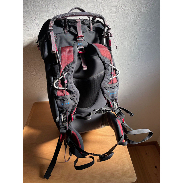 KLATTERMUSEN クレッタルムーセン 60L ザック KLATTERMUSEN クレッタルムーセン 60L ザック