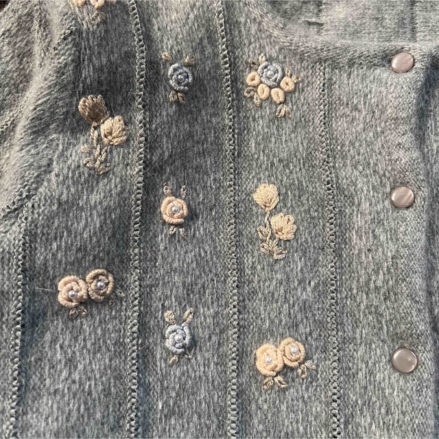 アンゴラ混 パール 花柄 立体編み 刺繍 ニット カーディガン グレー Lサイズ